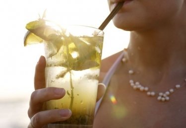 Shake it, Baby! Bar-Profis verraten die besten Summerdrinks