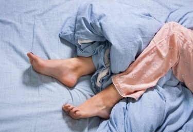 Schneller Einschlafen statt ewig Schäfchen zählen: So besiegst du Schlaflosigkeit