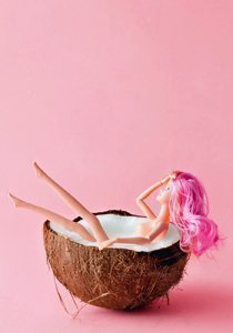 8 Ideen, wie Kokosöl deine Haut schöner macht