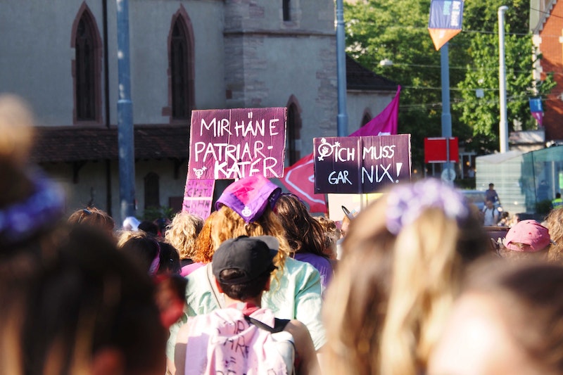 «Mir hän e Patrairkater» Banner am Feministischen Streik Basel 2023