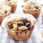 Picknick Ideen: Rezept für Blaubeer-Vanille-Muffins