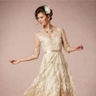 Vintage Hochzeitskleid: Zeitlos in Beige