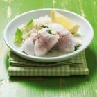 Rezepte für mehr Energie: Fisch mit Zitronen-Basilikum-Sauce