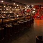 Bars in Zürich: Widder Garage