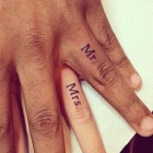 Inked: Diese 30 kleinen Tattoos haben es uns angetan